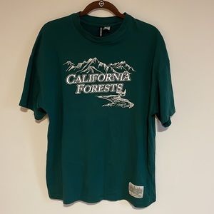 H&M Divided Oversized California Forests Tee XS Hunter Green White Crewneck Boxy